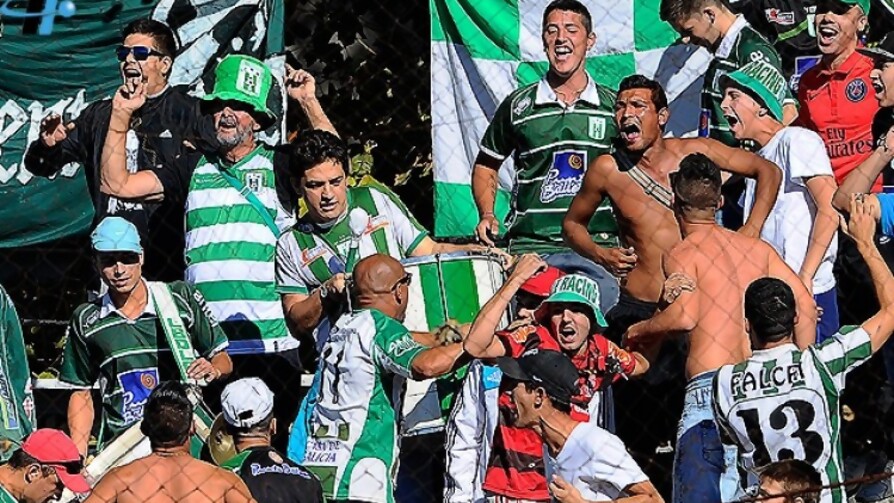 Una locura que quedó en la historia - Informes - 13a0 | DelSol 99.5 FM