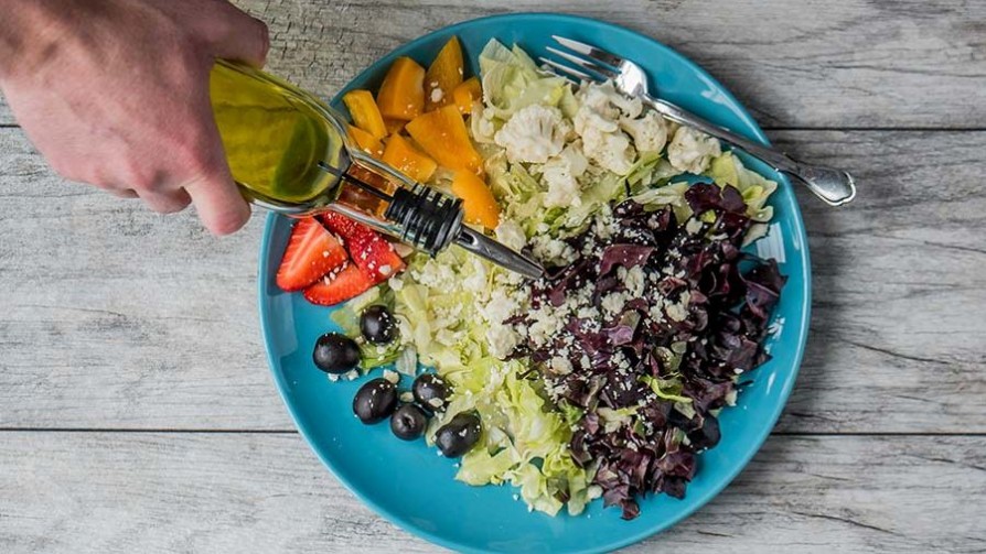 “Ponele aceite a la ensalada” o una defensa de las grasas  - Entrevistas - No Toquen Nada | DelSol 99.5 FM