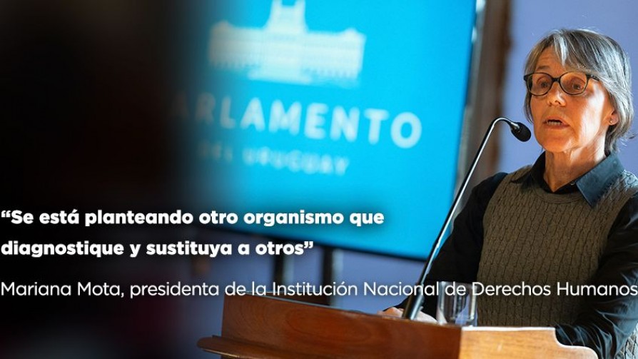“Se está planteando otro organismo que diagnostique y sustituya a otros” - Entrevistas - Doble Click | DelSol 99.5 FM