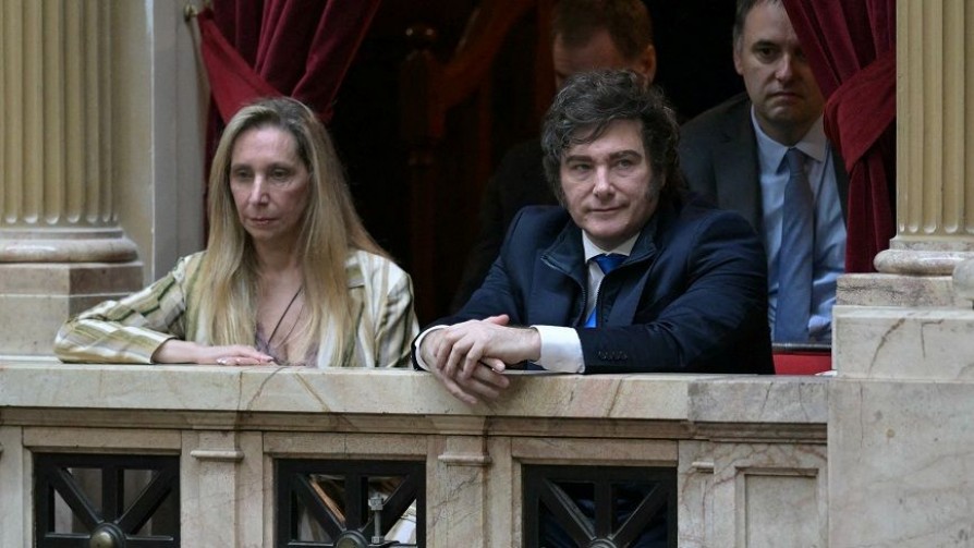 Adorni, la interna del gobierno de Milei y prenderle velas a Messi - Facundo Pastor - No Toquen Nada | DelSol 99.5 FM