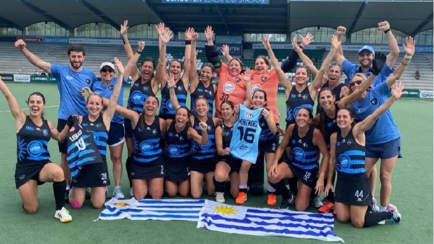 El Hockey máster femenino hace historia - Informes - 13a0 | DelSol 99.5 FM