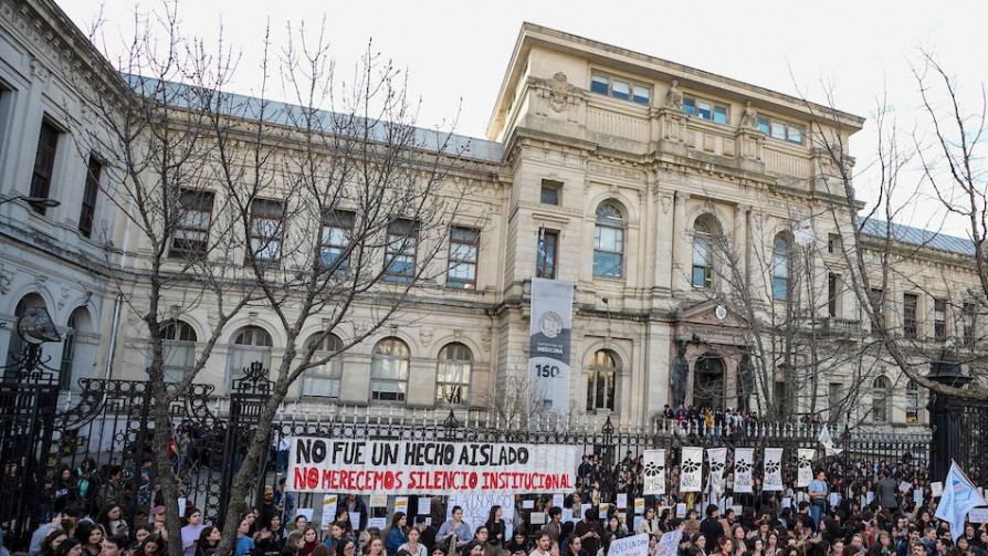 El intento de femicidio a una estudiante de Medicina - Audios - Aire Rico | DelSol 99.5 FM