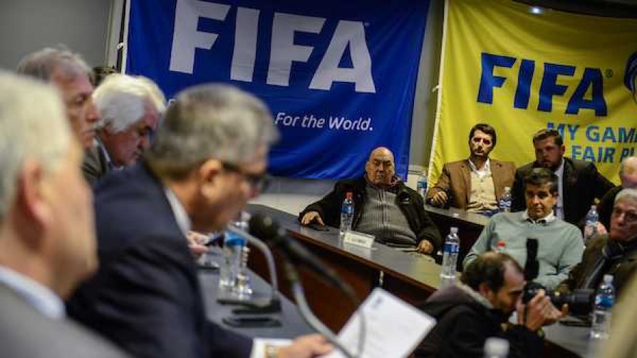 Comenzó la intervención de FIFA a la AUF - Informes - 13a0 | DelSol 99.5 FM