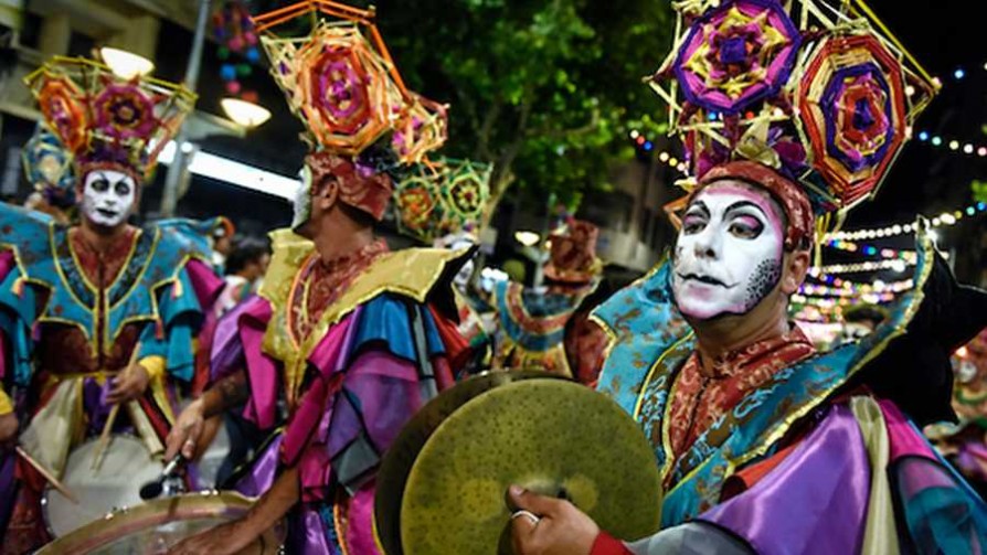 Campiglia y su “top 10” del Desfile de Carnaval 2019 - Edison Campiglia - La Mesa de los Galanes | DelSol 99.5 FM